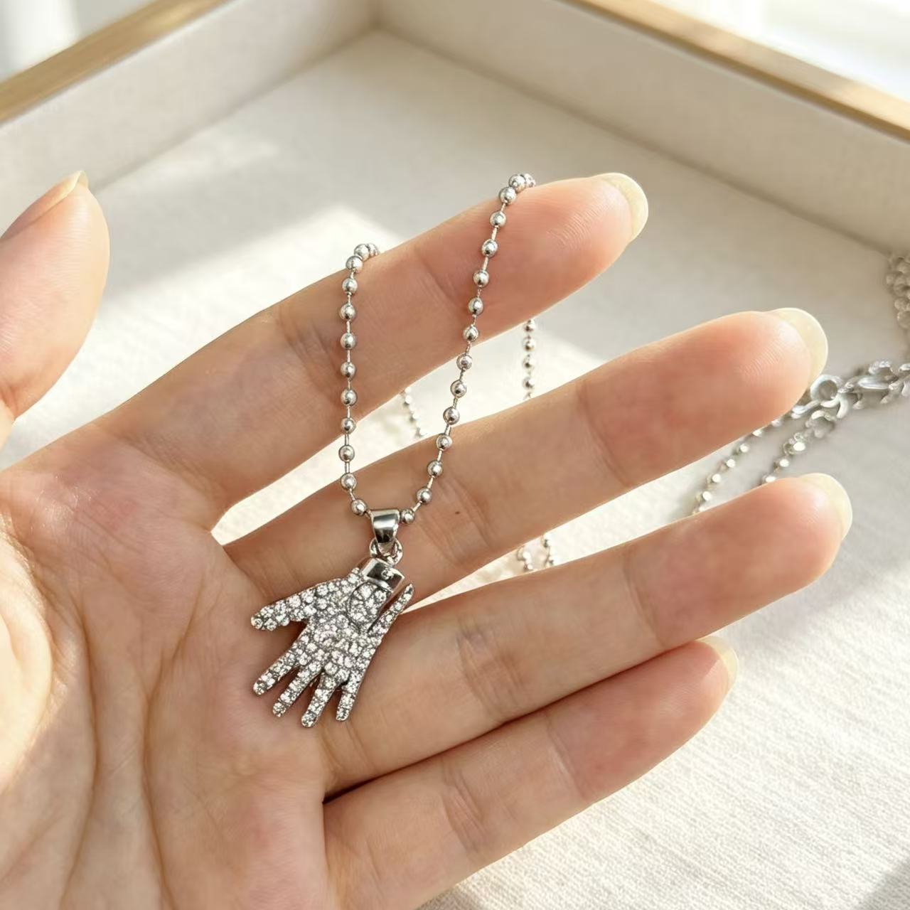 Full Diamond Michael Jackson G - Body Jewelry Unique ulasan dan harga